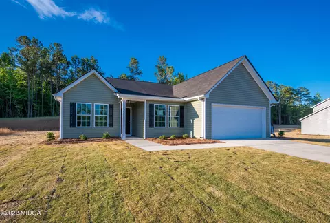 124 Tyler Dr, Forsyth, GA 31029 photo 2
