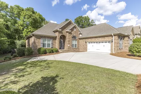 804 Arbor Ln, Centerville, GA 31028 photo 1