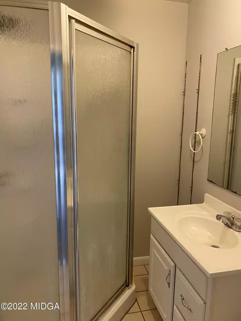 111 Pearce Dr, Warner Robins, GA 31093 photo 4