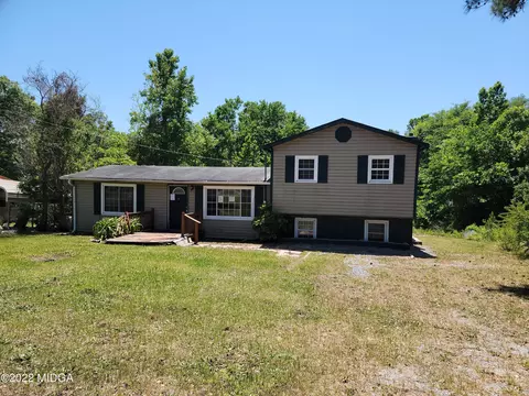 3831 Friendship Church Rd, Dry Branch, GA 31020