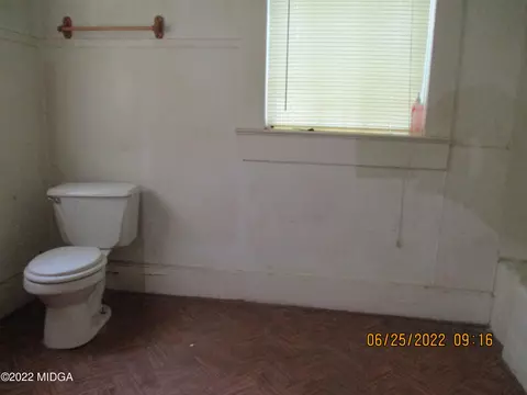 207 Beech St, Cochran, GA 31014 photo 11