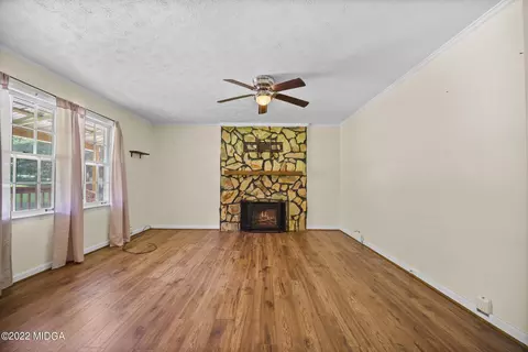 194 Short St, Jackson, GA 30233 photo 5