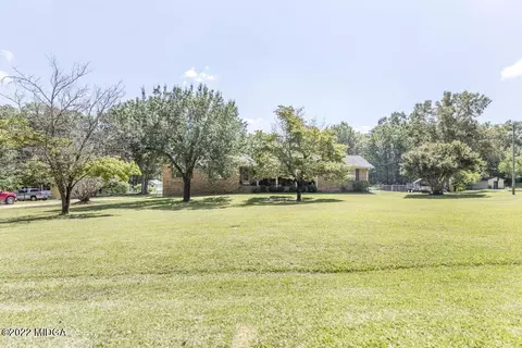 185 Andrews Dr, Roberta, GA 31078 photo 3