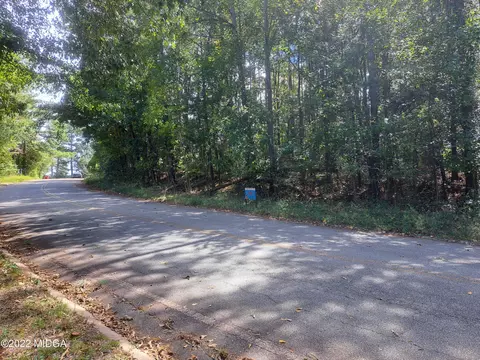 4424 Wolf Creek Dr, Macon, GA 31210