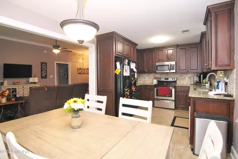 122 Gage Dr, Perry, GA 31069 photo 9