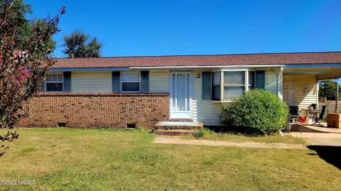 1102 Bonner Dr, Perry, GA 31069 photo 1