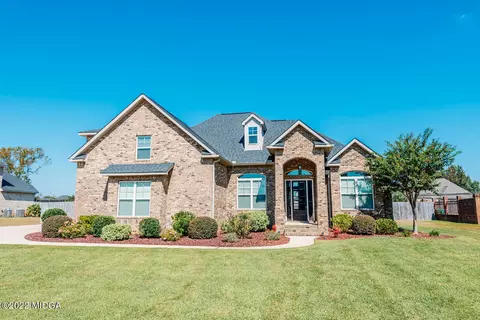 206 Stonegate Trl, Perry, GA 31069 photo 1