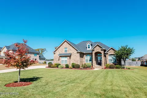 206 Stonegate Trl, Perry, GA 31069 photo 2