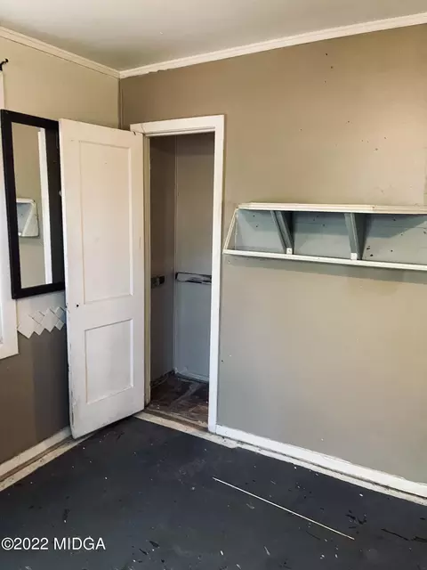 3894 Tyler Dr, Macon, GA 31206 photo 3