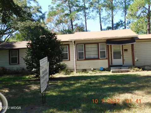 2114 Melrose Dr, Valdosta, GA 31602