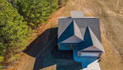 229 Davis Rd, Gray, GA 31032 photo 3