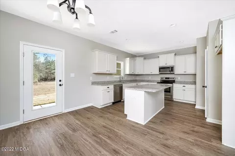 229 Davis Rd, Gray, GA 31032 photo 8