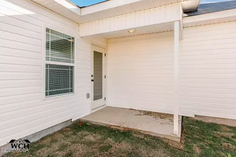 206 Red Tail Cir, Byron, GA 31008 photo 23