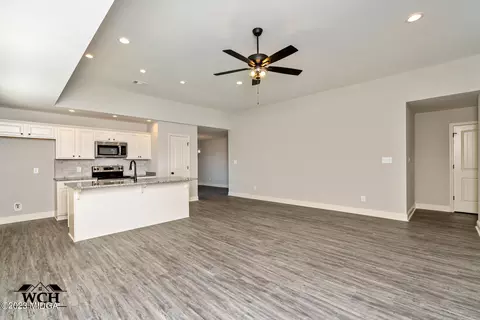 206 Red Tail Cir, Byron, GA 31008 photo 8