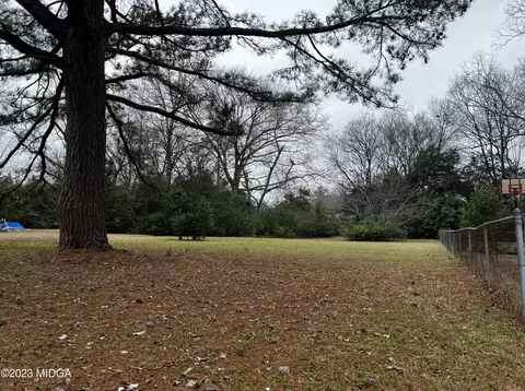 2391 Lancelot Pl, Macon, GA 31206