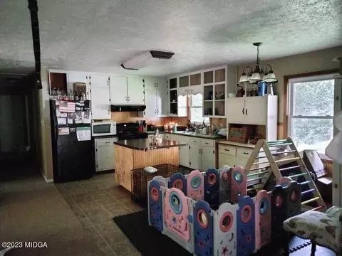 354 Channing Cope Rd, Covington, GA 30016 photo 8