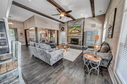 925 Broken Arrow Trl, Perry, GA 31069 photo 7