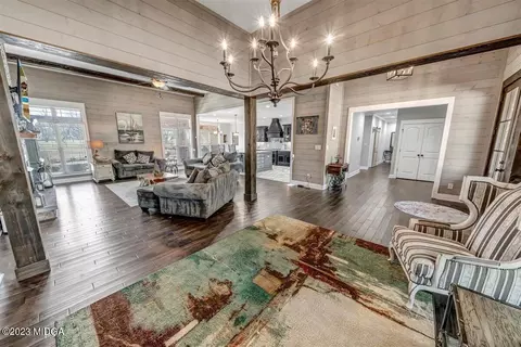 925 Broken Arrow Trl, Perry, GA 31069 photo 11