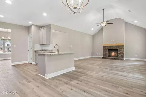 218 Diamond Pl, Gray, GA 31032 photo 11