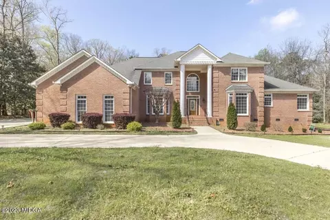 100 Balkcom Pl, Macon, GA 31210