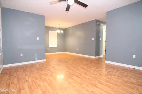 102 Ridge Ct, Centerville, GA 31028 photo 4