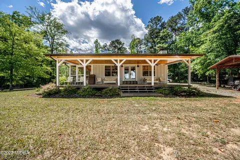 147 Thomas Dr, Eatonton, GA 31024