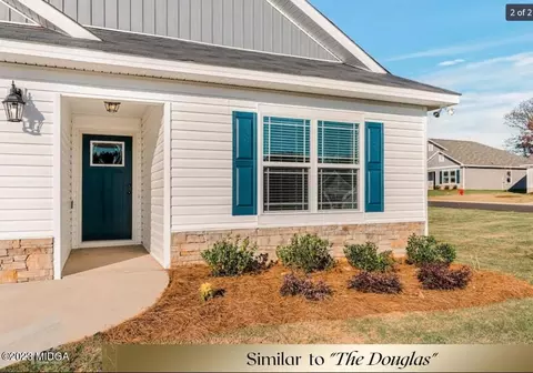 175 Red Tail Cir, Byron, GA 31008 photo 2
