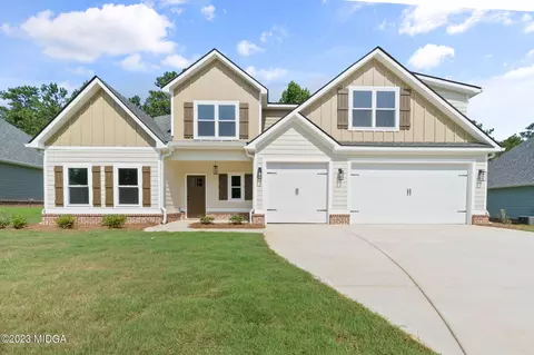 628 Whispering Pines Dr, Macon, GA 31211