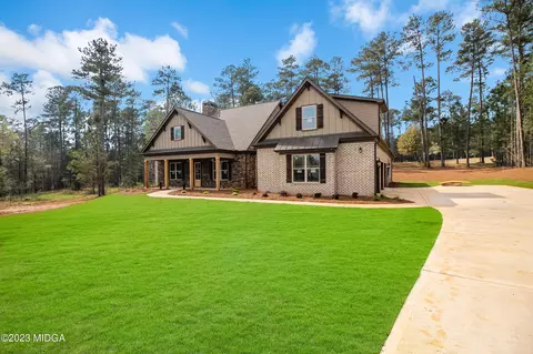 107 River Overlook, Forsyth, GA 31029 photo 3