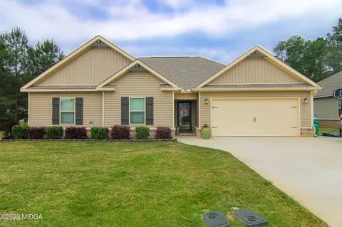 301 New Hope Dr, Perry, GA 31069 photo 1
