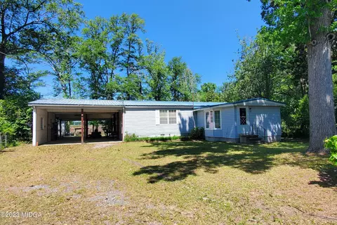 102 Sioux Cir, Ivey, GA 31031
