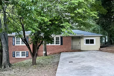 4172 Southview Dr, Macon, GA 31206
