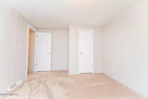 355 Mcgregor Cir, Byron, GA 31008 photo 29