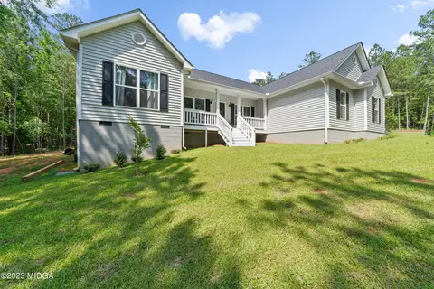 351 Zellner Rd, Forsyth, GA 31029 photo 2