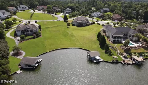 128 Pinnacle Pointe Dr, Macon, GA 31216