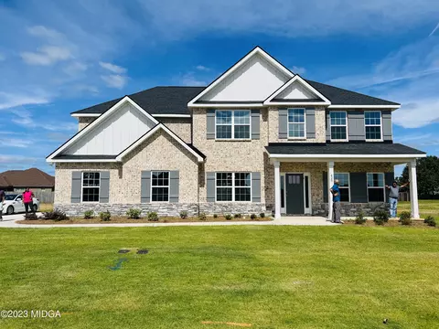 429 Cambrian Dr, Kathleen, GA 31047