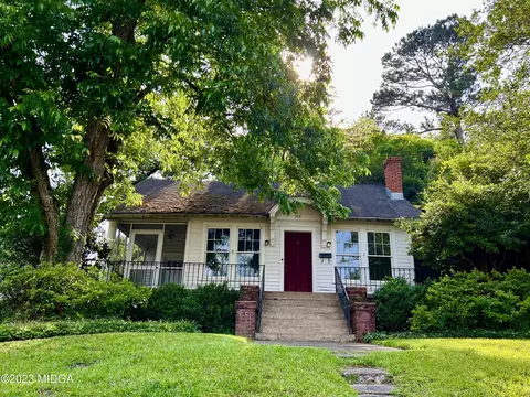 348 Hines Ter, Macon, GA 31204