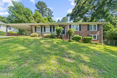 1144 Newport Rd, Macon, GA 31210