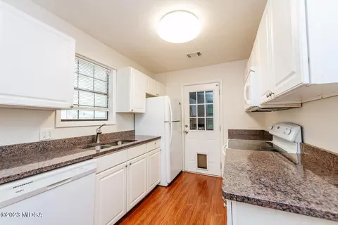 511 Cherokee Ct, Perry, GA 31069 photo 6