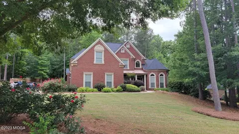 212 Kyndal Ln, Forsyth, GA 31029