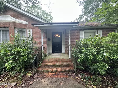 2404 Kingsley Dr, Macon, GA 31204