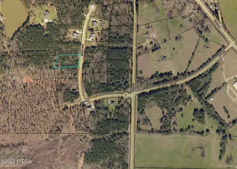 25 Brothers Ct, Barnesville, GA 30204