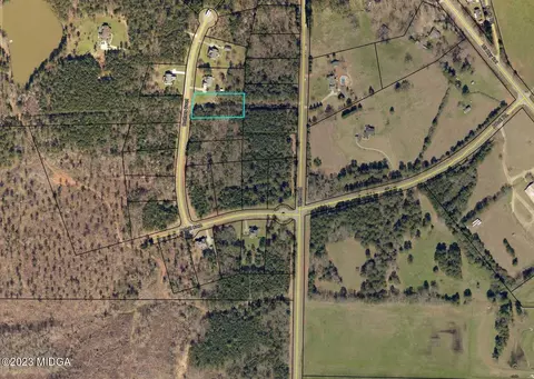 14 Brothers Ct, Barnesville, GA 30204