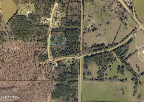 12 Brothers Ct, Barnesville, GA 30204