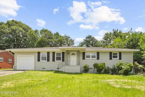 1529 Greenwich Pl, Macon, GA 31206