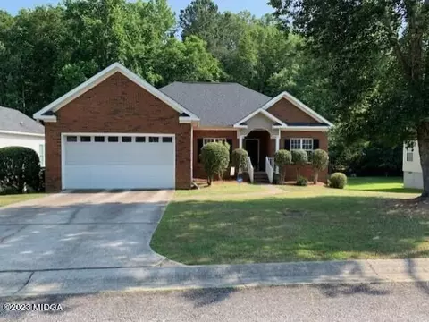 528 Sugarloaf Dr, Macon, GA 31204