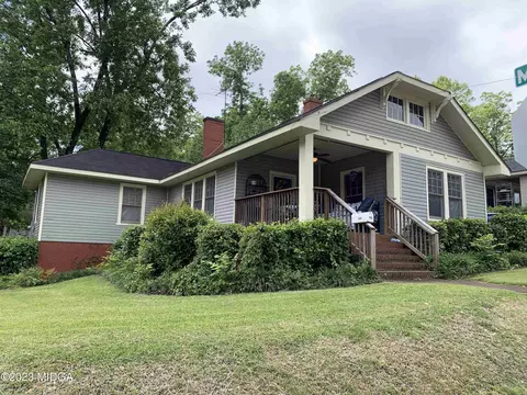140 Tilney Ave, Griffin, GA 30224