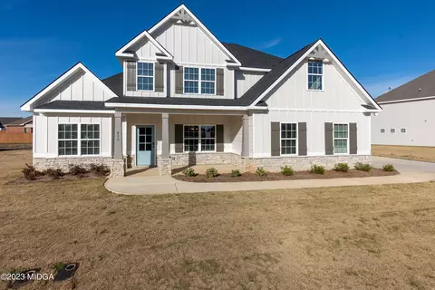 419 Cambrian Dr, Kathleen, GA 31047