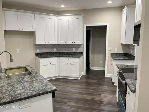 407 Gray Wolf Dr, Macon, GA 31216 photo 2