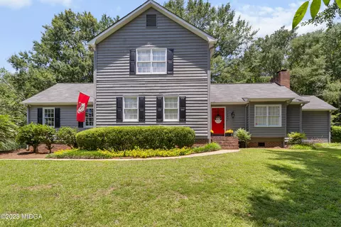 5095 Smoke Rise Dr, Macon, GA 31210